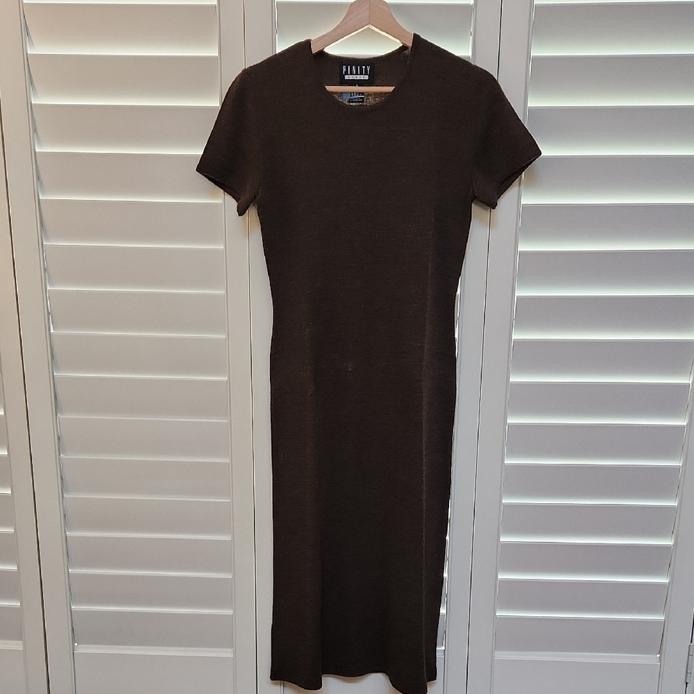 Finity Brown Sheath Maxi Dress Short Sleeve Crew Neck